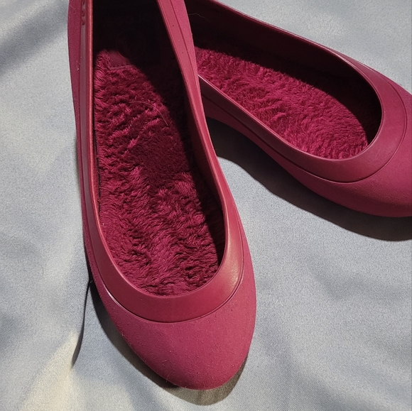 Crocs - Picture 1 of 2